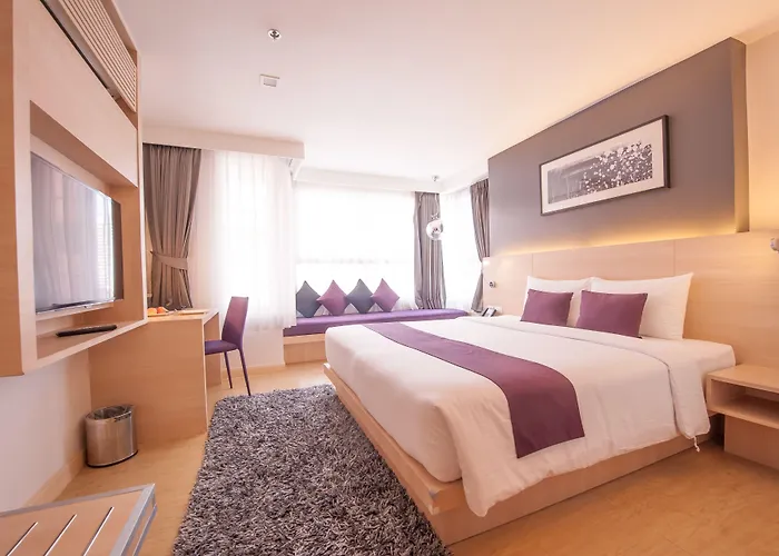 Arize Sukhumvit Отель 4*