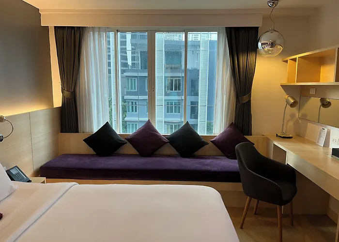 Arize Sukhumvit Отель