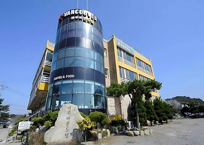 Отель Arize Sukhumvit 4*