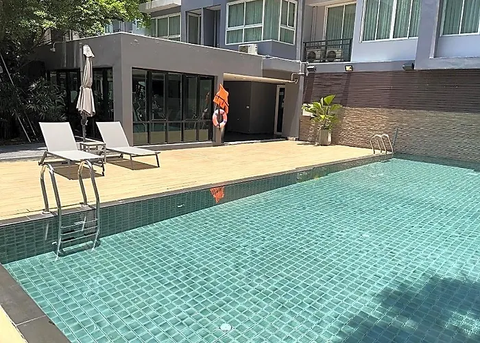 Отель Arize Sukhumvit Бангкок